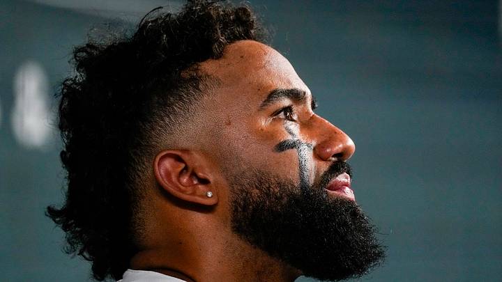 Aug 22, 2026; Arlington, Texas, USA; Texas Rangers shortstop Ezequiel Duran (20) stands in the dugout against the Los Angeles Angels during the fifth inning at Globe Life Field. Mandatory Credit: Raymond Carlin III-Imagn Images Aug 22, 2026; Arlington, Texas, USA; Texas Rangers shortstop Ezequiel Duran (20) stands in the dugout against the Los Angeles Angels during the fifth inning at Globe Life Field. Mandatory Credit: Raymond Carlin III-Imagn Images