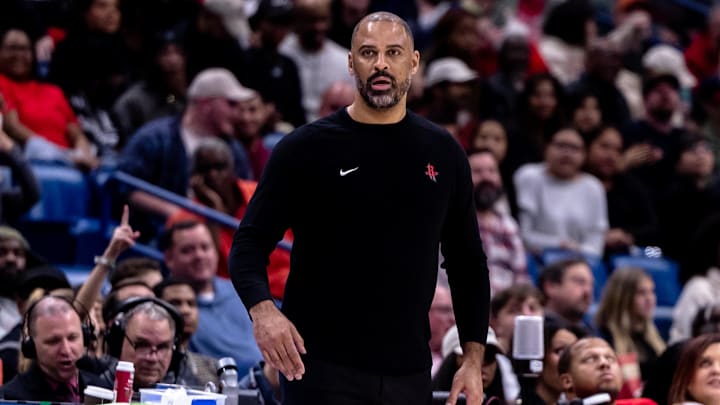 Dec 26, 2024; New Orleans, Louisiana, USA; Houston Rockets head coach Ime Udoka against the New Orleans Pelicans during the second half at Smoothie King Center. Mandatory Credit: Stephen Lew-Imagn Images Dec 26, 2024; New Orleans, Louisiana, USA; Houston Rockets head coach Ime Udoka against the New Orleans Pelicans during the second half at Smoothie King Center. Mandatory Credit: Stephen Lew-Imagn Images