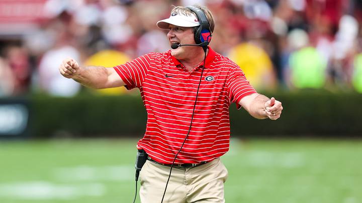 Sep 17, 2022; Columbia, South Carolina, USA; Georgia Bulldogs head coach Kirby Smart directs his team against the South Carolina Gamecocks in the second quarter at Williams-Brice Stadium. Mandatory Credit: Jeff Blake-USA TODAY Sports