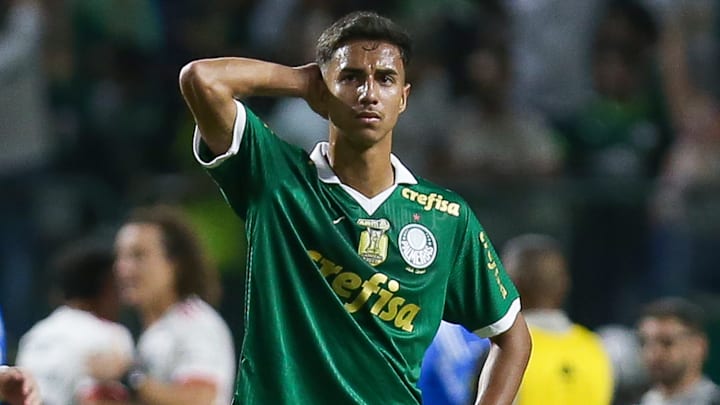 Vitor Reis aproveitou Data Fifa para acelerar tratamento