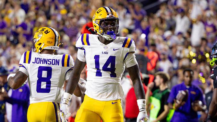 LSU Tigers tight end Trey'Dez Green.