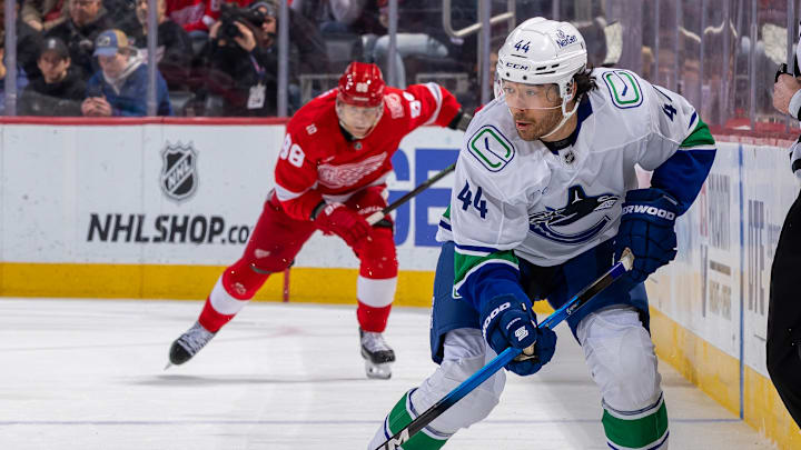 Vancouver Canucks v Detroit Red Wings