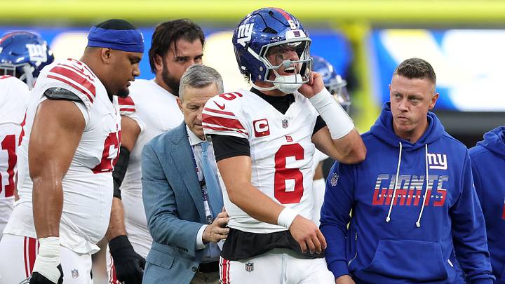 New York Giants v Los Angeles Rams