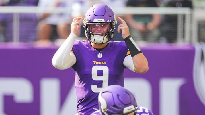 Minnesota Vikings quarterback J.J. McCarthy under center against the Las Vegas Raiders in the third quarter at U.S. Bank Stadium in Minneapolis on Aug. 10, 2024.