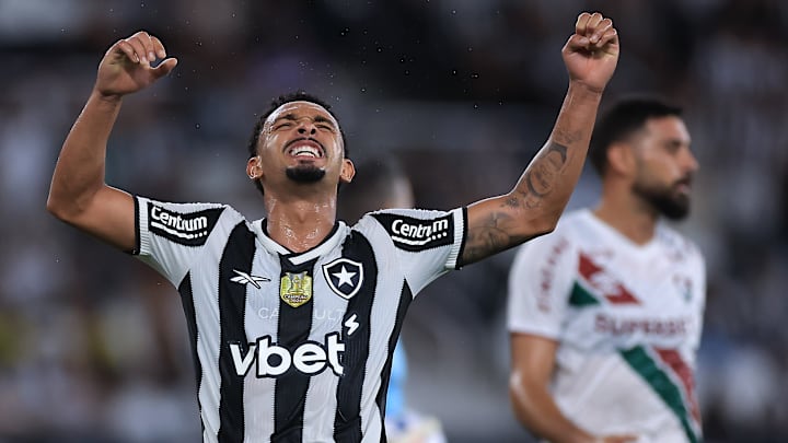Vitinho marcou o primeiro dele com a camisa botafoguense