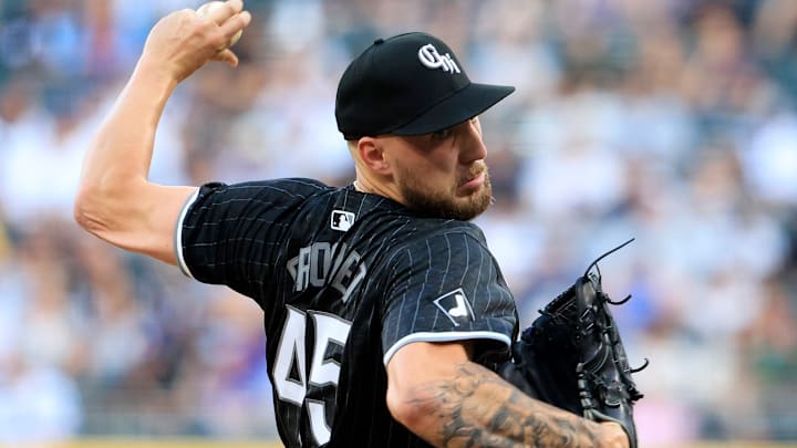 Los Angeles Dodgers v Chicago White Sox