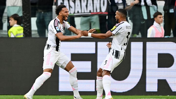 Lloyd Kelly, Gleison Bremer