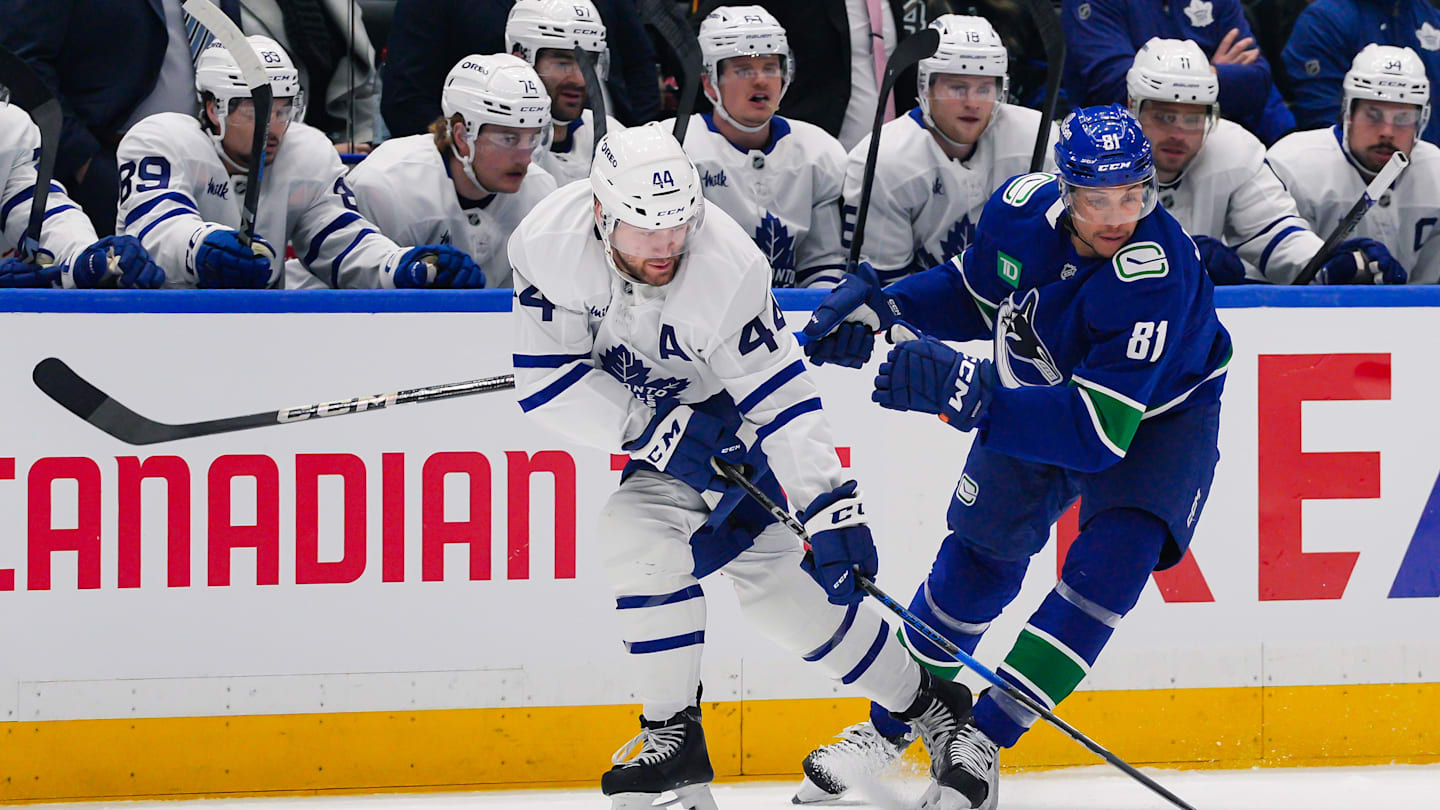 Maple Leafs may have found their new Zach Hyman to pair with Auston Matthews