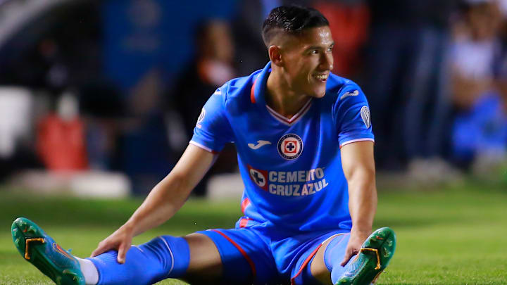Uriel Antuna pasó desapercibido igual que el resto de los atacantes de Cruz Azul en su empate ante Atlético San Luis.