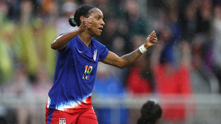 USWNT's Crystal Dunn celebrates vs South Korea 