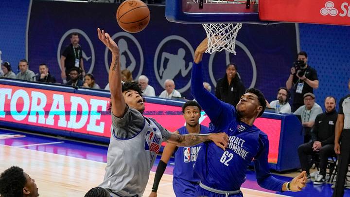 May 15, 2024; Chicago, IL, USA; Ulrich Chomche (62) and Izane Almansa (60) participate during the 2024 NBA Draft Combine at Wintrust Arena. May 15, 2024; Chicago, IL, USA; Ulrich Chomche (62) and Izane Almansa (60) participate during the 2024 NBA Draft Combine at Wintrust Arena.