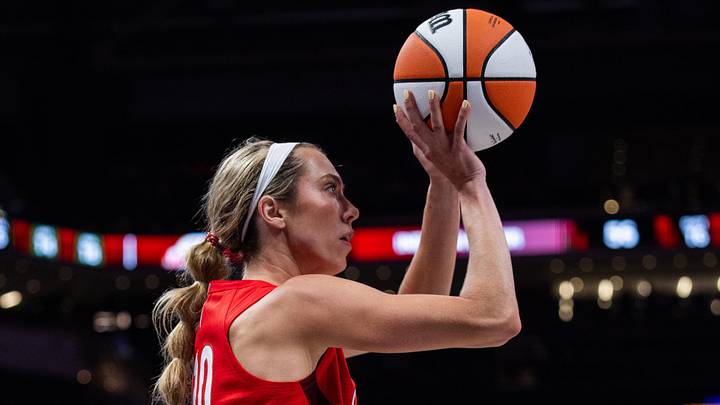 May 20, 2026; Indianapolis, Indiana, USA; Indiana Fever guard Lexie Hull (10) shoots the ball in the second half against the Portland Fire at Gainbridge Fieldhouse. Mandatory Credit: Trevor Ruszkowski-Imagn Images