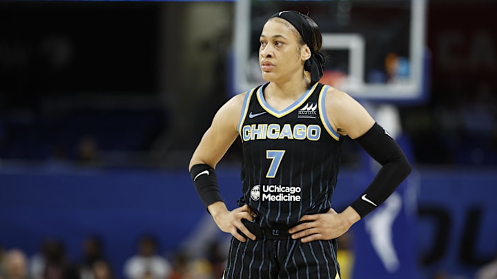 Aug 25, 2024; Chicago, Illinois, USA; Chicago Sky guard Chennedy Carter (7) looks on during the first half at Wintrust Arena. Mandatory Credit: Kamil Krzaczynski-Imagn Images Aug 25, 2024; Chicago, Illinois, USA; Chicago Sky guard Chennedy Carter (7) looks on during the first half at Wintrust Arena. Mandatory Credit: Kamil Krzaczynski-Imagn Images