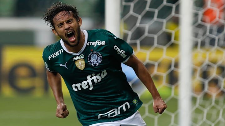 Gustavo Scarpa fez gol de pênalti no último jogo entre Avaí e Palmeiras, em outubro de 2019 Gustavo Scarpa fez gol de pênalti no último jogo entre Avaí e Palmeiras, em outubro de 2019