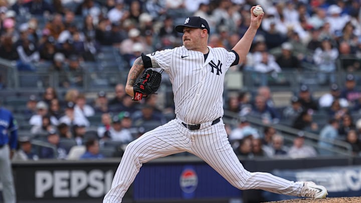 Apr 27, 2025; Bronx, New York, USA; New York Yankees relief pitcher Tyler Matzek (68) delivers a pitch during the ninth inning against the Toronto Blue Jays at Yankee Stadium. Mandatory Credit: Vincent Carchietta-Imagn Images Apr 27, 2025; Bronx, New York, USA; New York Yankees relief pitcher Tyler Matzek (68) delivers a pitch during the ninth inning against the Toronto Blue Jays at Yankee Stadium. Mandatory Credit: Vincent Carchietta-Imagn Images