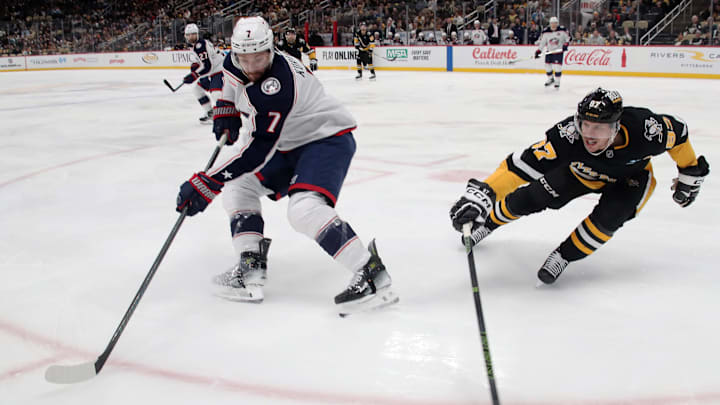 The Penguins are home favorites to the Blue Jackets on Friday night.