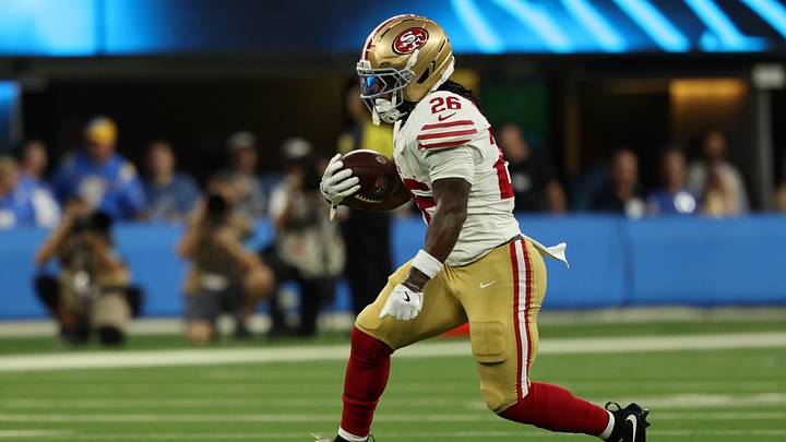 Aug 20, 2026; Inglewood, California, USA; San Francisco 49ers running back Kaelon Black (26) runs with the ball during the first quarter against the Los Angeles Chargers at SoFi Stadium. Mandatory Credit: Kiyoshi Mio-Imagn Images Aug 20, 2026; Inglewood, California, USA; San Francisco 49ers running back Kaelon Black (26) runs with the ball during the first quarter against the Los Angeles Chargers at SoFi Stadium. Mandatory Credit: Kiyoshi Mio-Imagn Images