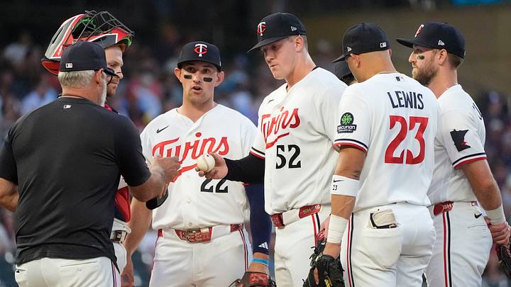 Aug 18, 2026; Minneapolis, Minnesota, USA; Minnesota Twins starting pitcher Zebby Matthews (52) turns the ball over to manager Derek Shelton as third baseman Brooks Lee (22) watches in the sixth inning against the Atlanta Braves at Target Field. Mandatory Credit: Bruce Kluckhohn-Imagn Images Aug 18, 2026; Minneapolis, Minnesota, USA; Minnesota Twins starting pitcher Zebby Matthews (52) turns the ball over to manager Derek Shelton as third baseman Brooks Lee (22) watches in the sixth inning against the Atlanta Braves at Target Field. Mandatory Credit: Bruce Kluckhohn-Imagn Images
