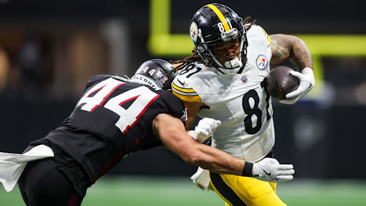 Atlanta Falcons linebacker Troy Andersen played less than Nate Landman in a rotation-heavy loss to the Pittsburgh Steelers. Atlanta Falcons linebacker Troy Andersen played less than Nate Landman in a rotation-heavy loss to the Pittsburgh Steelers.
