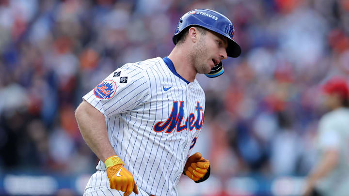 Oct 8, 2024; New York City, New York, USA; New York Mets first baseman Pete Alonso (20) runs after hitting a solo home run in the second inning against the Philadelphia Phillies during game three of the NLDS for the 2024 MLB Playoffs at Citi Field. Mandatory Credit: Brad Penner-Imagn Images Oct 8, 2024; New York City, New York, USA; New York Mets first baseman Pete Alonso (20) runs after hitting a solo home run in the second inning against the Philadelphia Phillies during game three of the NLDS for the 2024 MLB Playoffs at Citi Field. Mandatory Credit: Brad Penner-Imagn Images