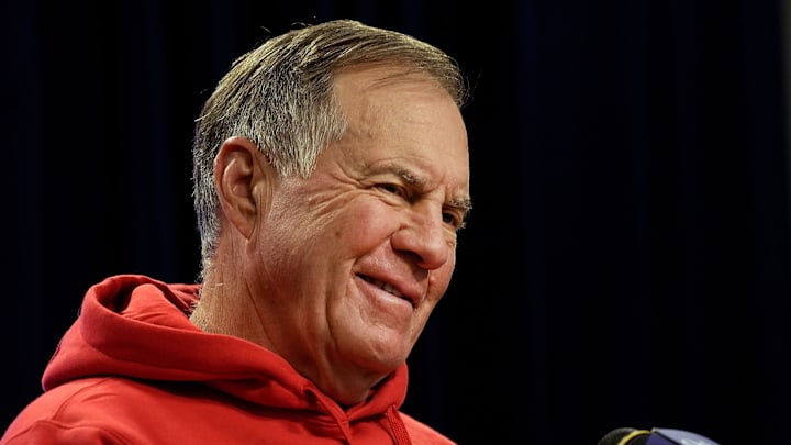 After 24 seasons as the New England Patriots' head coach, Bill Belichick is trying his hand as a TV analyst.