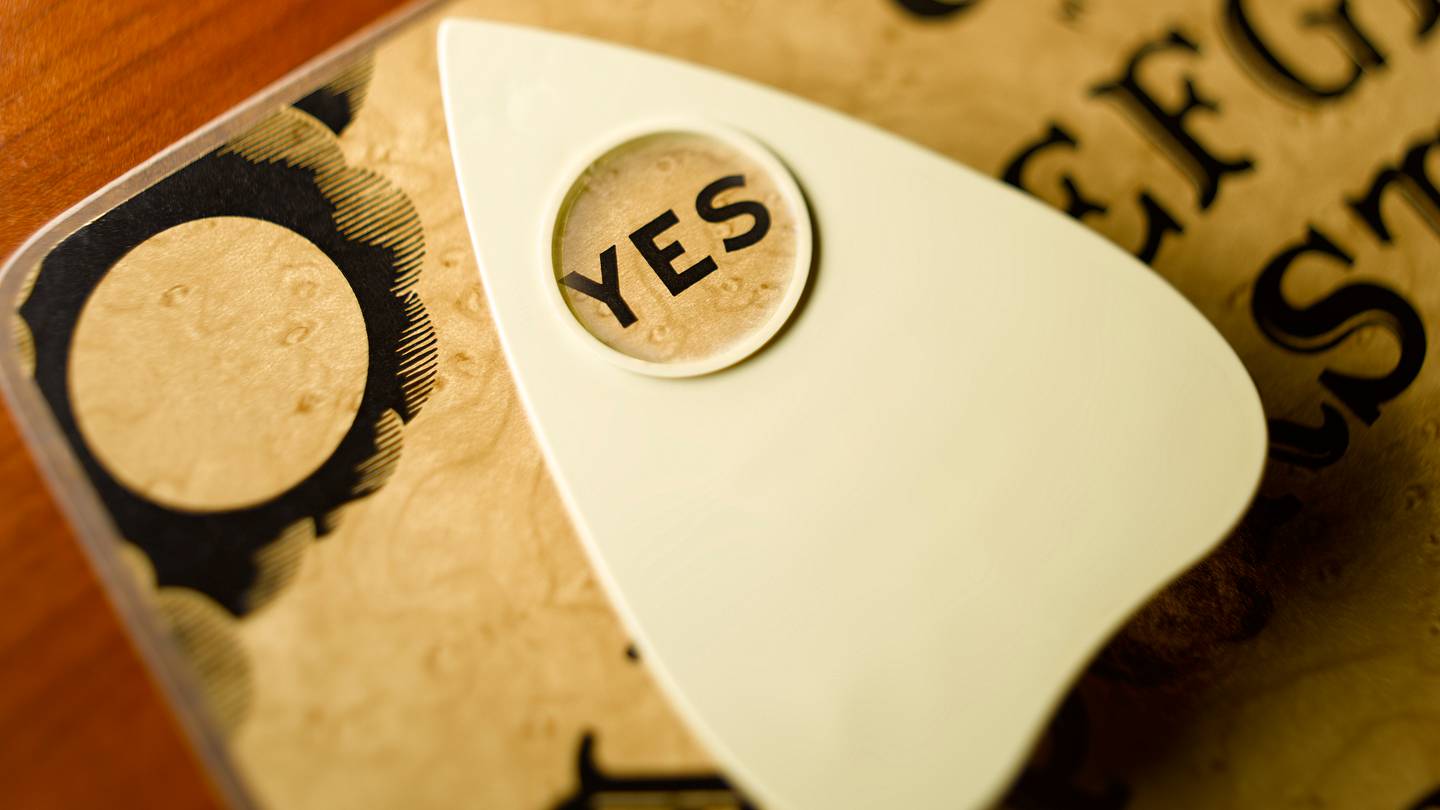 10 Famous Uses of the Ouija Board
