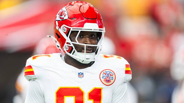 Aug 9, 2025; Glendale, Arizona, USA; Kansas City Chiefs defensive end Felix Anudike-Uzomah (91) against the Arizona Cardinals during a preseason NFL game at State Farm Stadium. Mandatory Credit: Mark J. Rebilas-Imagn Images Aug 9, 2025; Glendale, Arizona, USA; Kansas City Chiefs defensive end Felix Anudike-Uzomah (91) against the Arizona Cardinals during a preseason NFL game at State Farm Stadium. Mandatory Credit: Mark J. Rebilas-Imagn Images