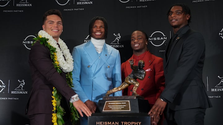 Did Travis Hunter deserve to win the Heisman Trophy or should Ashton Jeanty have won the award instead?