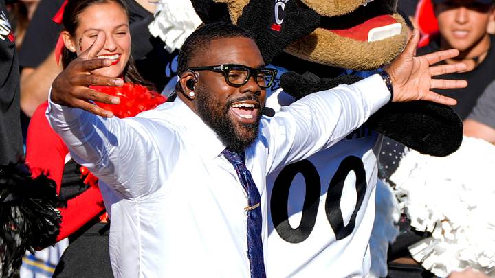 Mark Ingram II, a former New Orleans Saints running back and co-host of for Fox   s    Big Noon Kickoff,    gets the crowd hyped up before beginning the show on Saturday, Sept. 23, 2023 during Fox   s    Big Noon Kickoff Show    at Bearcat Commons on the University of Cincinnati   s campus in Cincinnati.