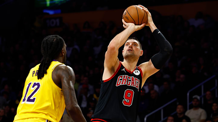 No se descarta que Lakers y Bulls terminen negociando por Nikola Vucevic