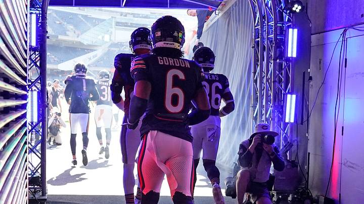 Oct 6, 2024; Chicago, Illinois, USA; Chicago Bears cornerback Kyler Gordon (6) walks through the tunnel during warmups before the game against the Carolina Panthers at Soldier Field. Mandatory Credit: David Banks-Imagn Images Oct 6, 2024; Chicago, Illinois, USA; Chicago Bears cornerback Kyler Gordon (6) walks through the tunnel during warmups before the game against the Carolina Panthers at Soldier Field. Mandatory Credit: David Banks-Imagn Images