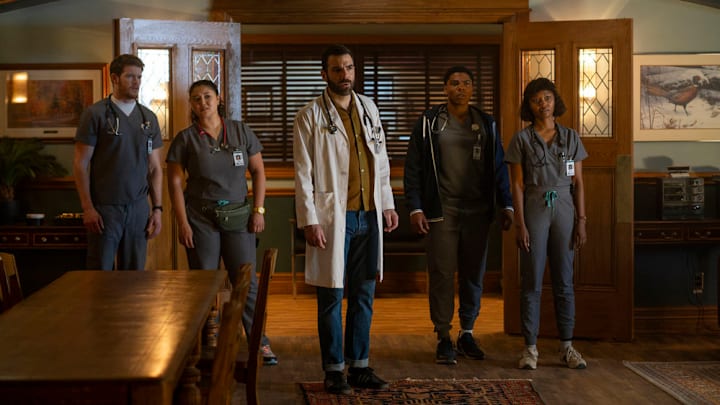 BRILLIANT MINDS -- "The Girl Who Cried Pregnant" Episode 106 -- Pictured: (l-r) Alex MacNicoll as Dr. Van Markus, Aury Krebs as Dr. Dana Dang, Zachary Quinto as Dr. Oliver Wolf, Spence Moore II as Jacob Nash, Ashleigh LaThrop as Ericka Kinney