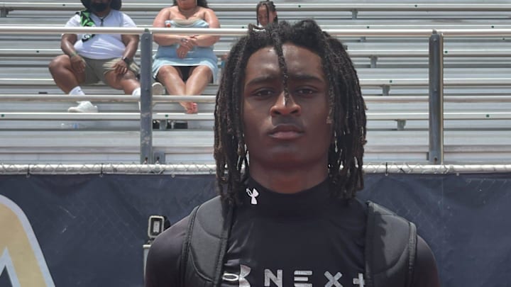 Syracuse football signees Calvin Russell, a 5-star WR, and Tedarius Hughes, a 4-star DB, will play for a Florida state title. Syracuse football signees Calvin Russell, a 5-star WR, and Tedarius Hughes, a 4-star DB, will play for a Florida state title.