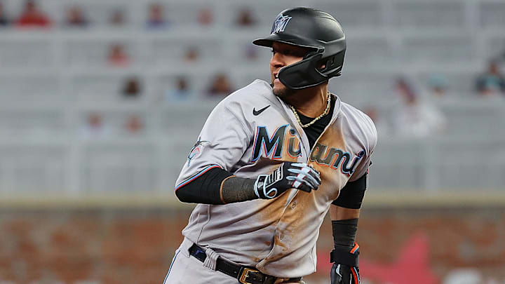 Yuli Gurriel dio el primer jonrón dentro del campo de 2023 