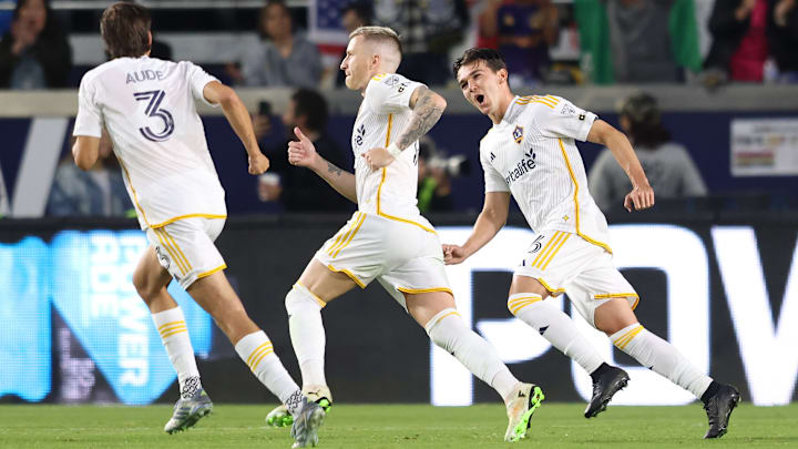 LA Galaxy v Los Angeles Football Club