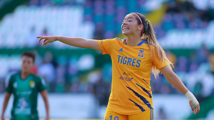 Leon v Tigres - Liga MX Femenil Torneo Apertura 2021