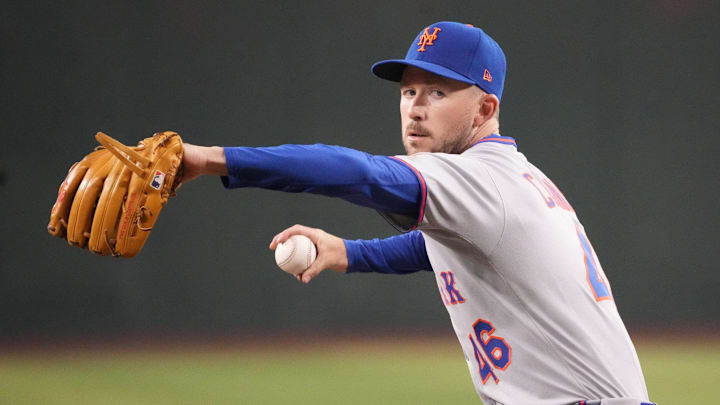 New York Mets pitcher Griffin Canning (46) throws against the Arizona Diamondbacks during the first inning at Chase Field May 5, 2025.