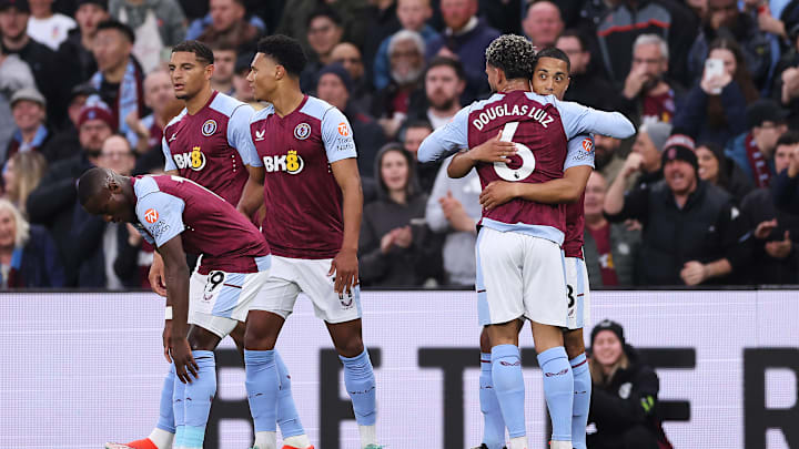 Aston Villa v Liverpool FC - Premier League
