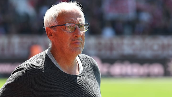 Pascal Gastien a été expulsé de la rencontre face au RC Lens ce samedi soir. 