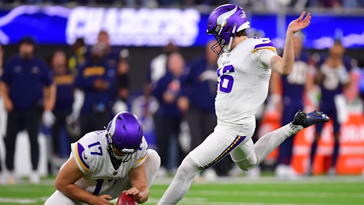 Oct 23, 2025; Inglewood, California, USA; Minnesota Vikings place kicker Will Reichard (16) kicks a field goal against the Los Angeles Chargers at SoFi Stadium. Oct 23, 2025; Inglewood, California, USA; Minnesota Vikings place kicker Will Reichard (16) kicks a field goal against the Los Angeles Chargers at SoFi Stadium.