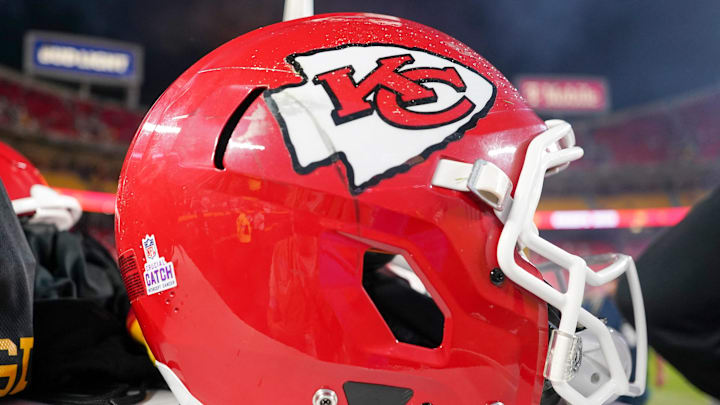 Oct 7, 2024; Kansas City, Missouri, USA; A general view of a Kansas City Chiefs helmet against the New Orleans Saints during the second half at GEHA Field at Arrowhead Stadium. Mandatory Credit: Denny Medley-Imagn Images Oct 7, 2024; Kansas City, Missouri, USA; A general view of a Kansas City Chiefs helmet against the New Orleans Saints during the second half at GEHA Field at Arrowhead Stadium. Mandatory Credit: Denny Medley-Imagn Images