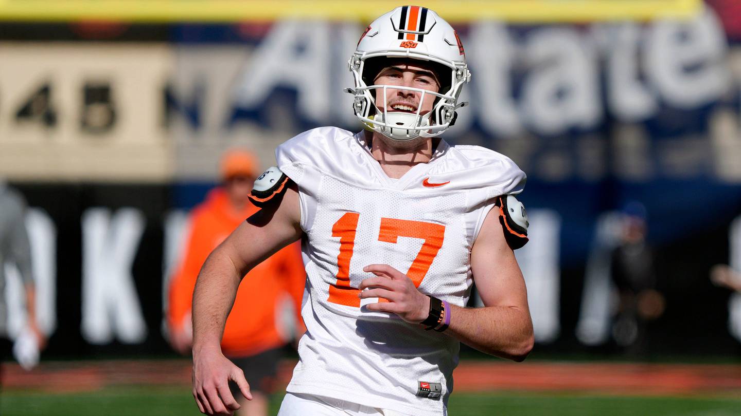 Oklahoma State vs. UCF: The Matchups That Will Decide the Game
