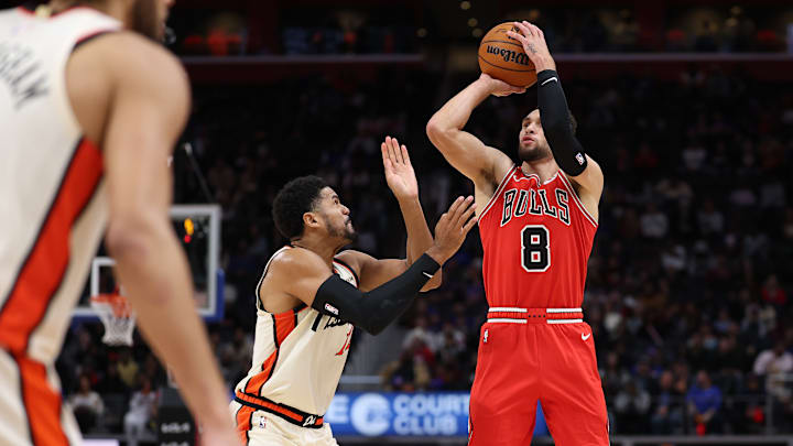 Chicago Bulls v Detroit Pistons