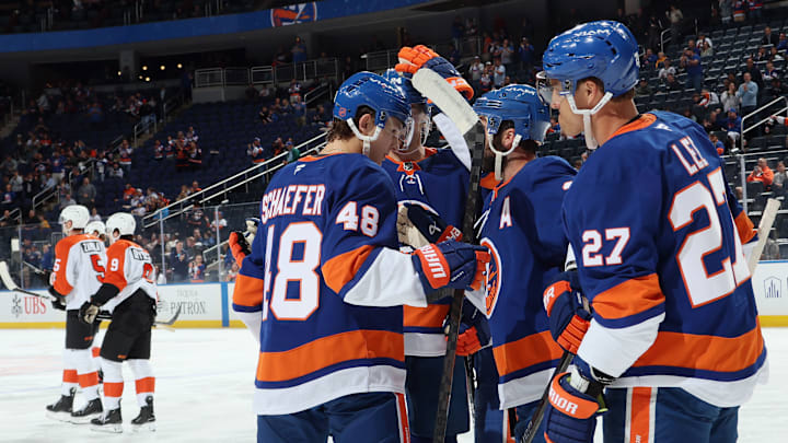 Philadelphia Flyers v New York Islanders