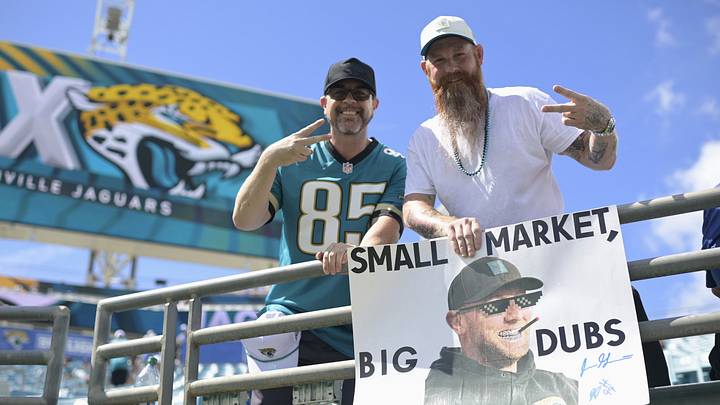 Sep 13, 2026; Jacksonville, Florida, USA; Jacksonville Jaguars fans before the game against the Cleveland Browns at EverBank Stadium. Mandatory Credit: Melina Myers-Imagn Images Sep 13, 2026; Jacksonville, Florida, USA; Jacksonville Jaguars fans before the game against the Cleveland Browns at EverBank Stadium. Mandatory Credit: Melina Myers-Imagn Images