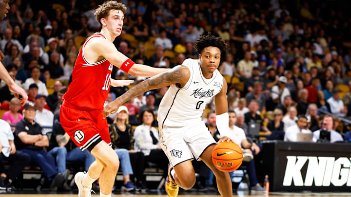 UCF's Jordan Ivy-Curry (right)