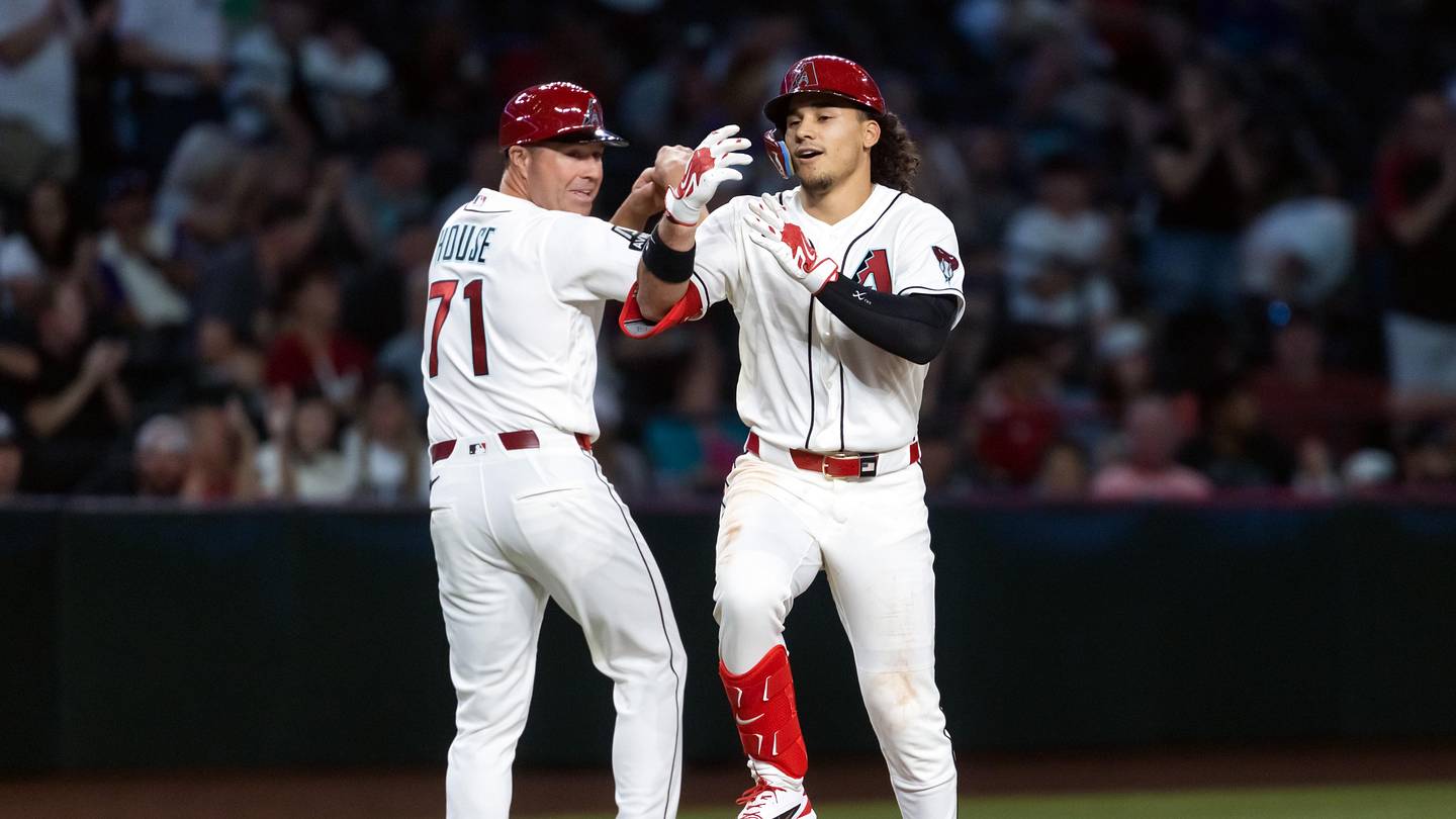 Dodgers Announce Trade With Diamondbacks, Cut Ties With Outfielder
