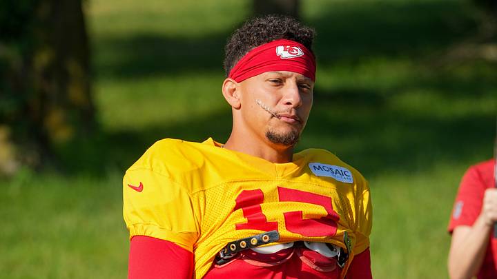 Patrick Mahomes - Kansas City Chiefs Patrick Mahomes - Kansas City Chiefs