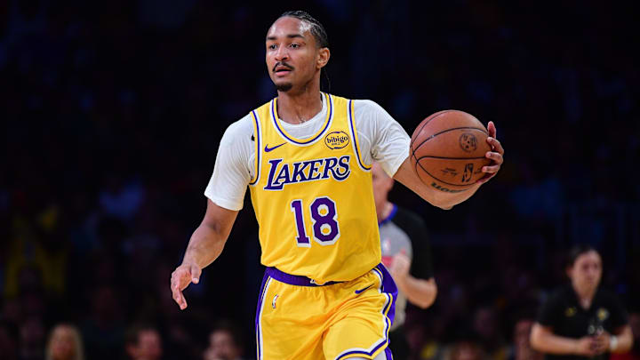 Kobe Bufkin jugó 16 partidos con los Lakers en este curso Kobe Bufkin jugó 16 partidos con los Lakers en este curso