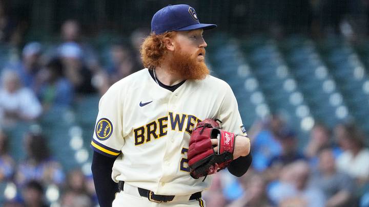Aug 19, 2026; Milwaukee, Wisconsin, USA; Milwaukee Brewers pitcher Dustin May (21) prepares to deliver a pitch against the Seattle Mariners in the first inning at American Family Field. Mandatory Credit: Michael McLoone-Imagn Images Aug 19, 2026; Milwaukee, Wisconsin, USA; Milwaukee Brewers pitcher Dustin May (21) prepares to deliver a pitch against the Seattle Mariners in the first inning at American Family Field. Mandatory Credit: Michael McLoone-Imagn Images